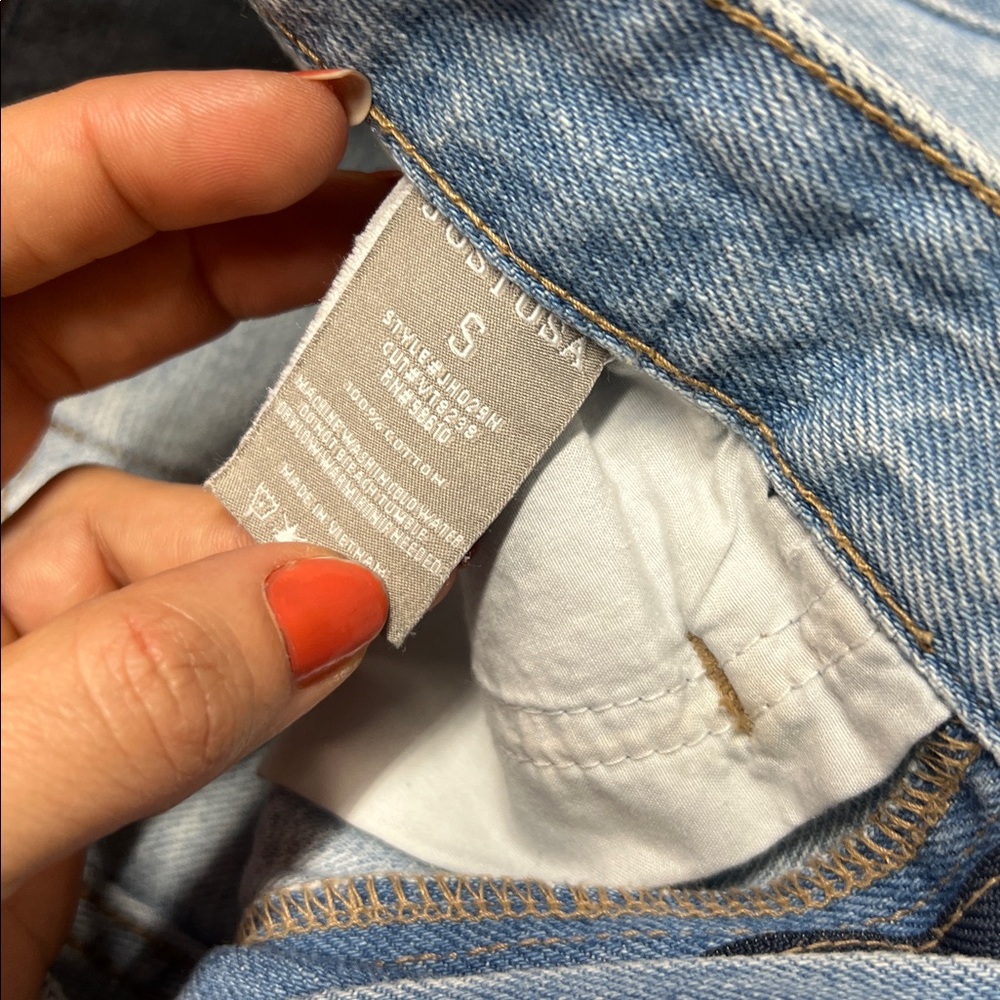 Just USA Frayed Light Blue Jean Shorts - Picture 5 of 5